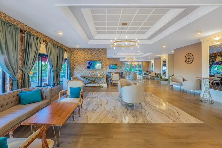 Окурджалар: Justiniano Club Park Conti