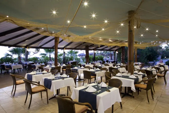 Окурджалар: Justiniano Club Park Conti