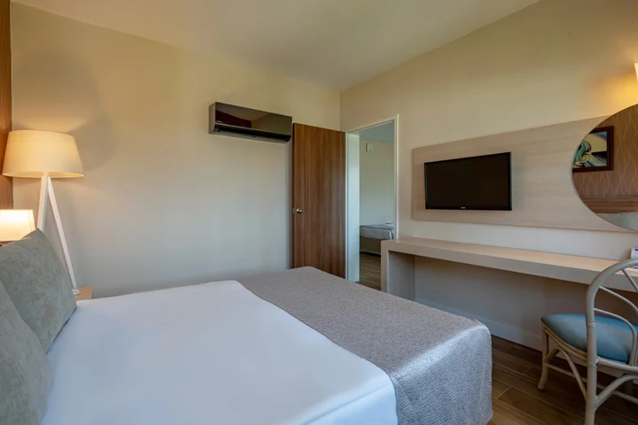 Окурджалар: Justiniano Club Park Conti