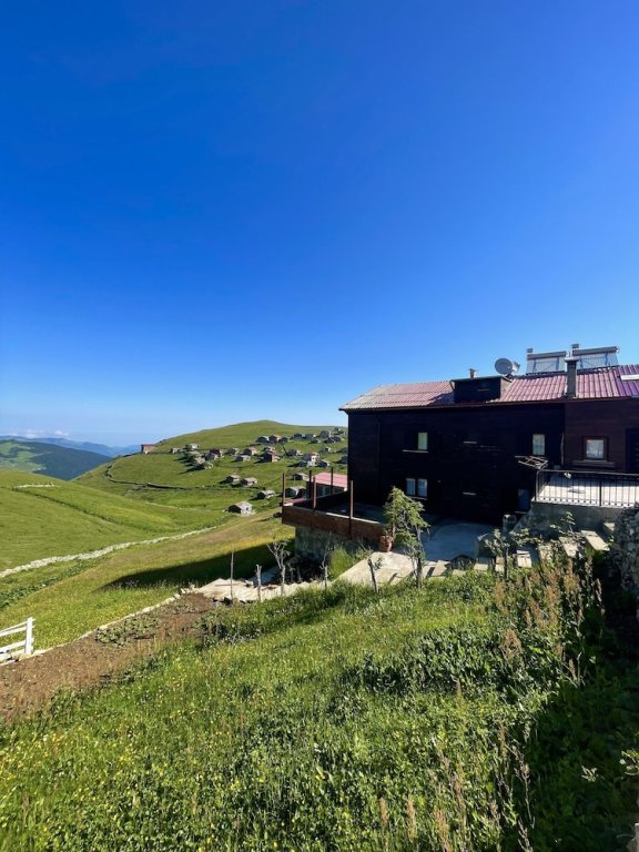 Узунгёль: Uzungol Karester Villa Apart