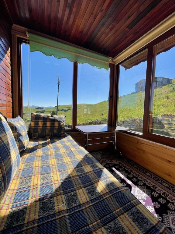 Узунгёль: Uzungol Karester Villa Apart