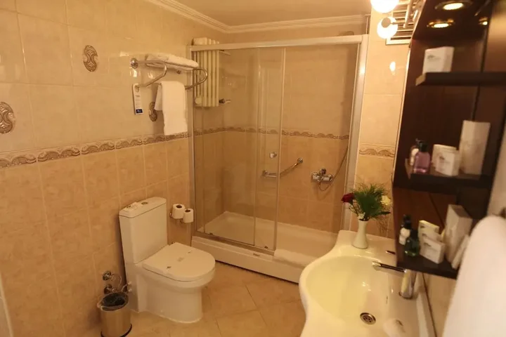Маниса: Hotel Buyuk Saruhan