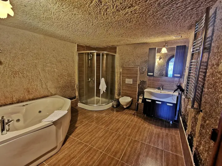 Гёреме: Falcon Cave Suites