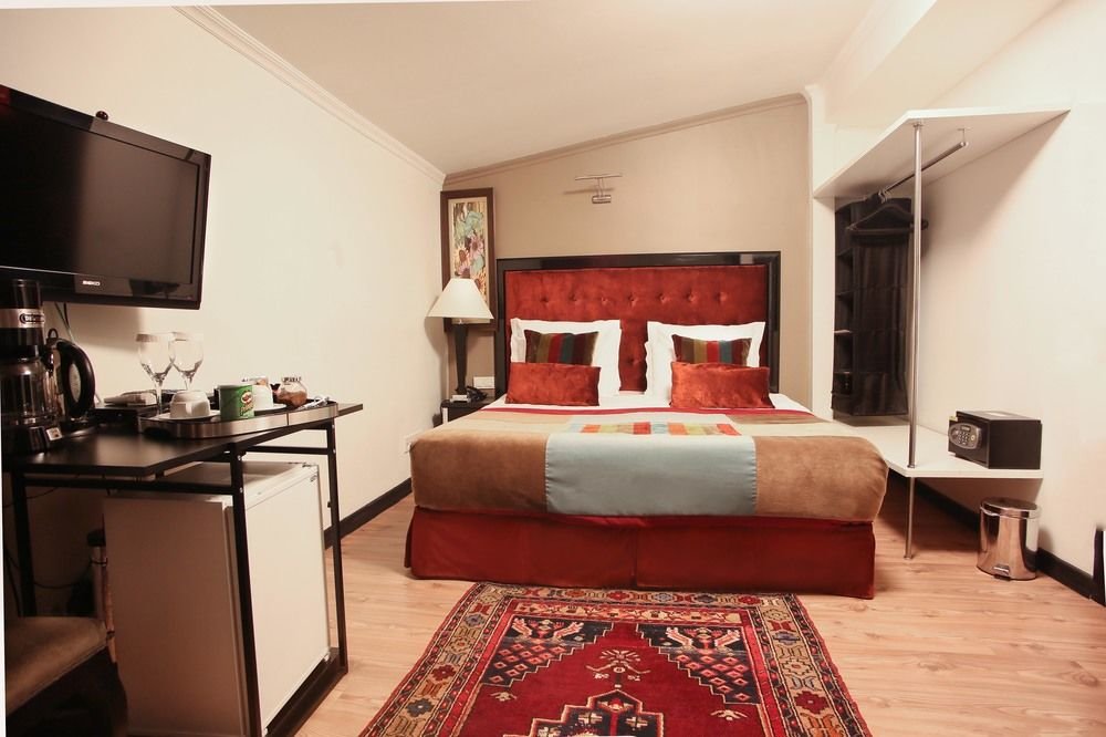 Стамбул: Faikpasha Apartments