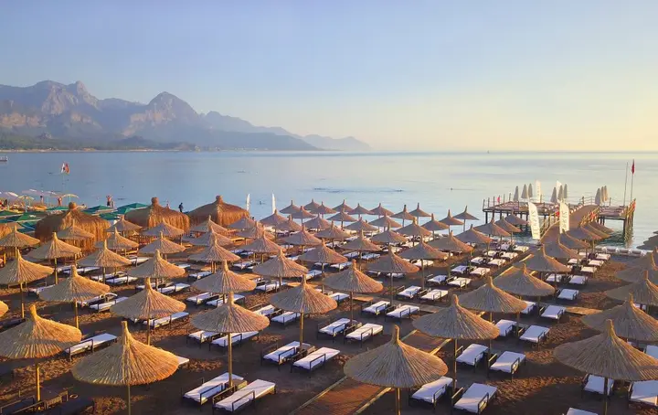 Кемер: Queen's Park Turkiz Kemer