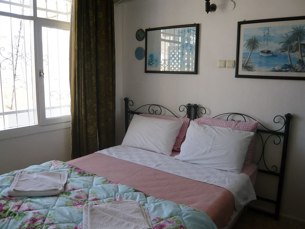 Кушадасы: Anzac Golden Bed