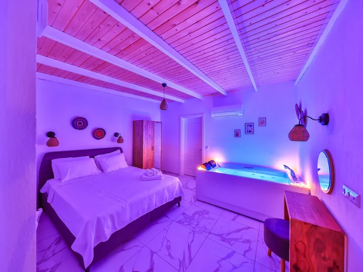 Каш: Villa Ay