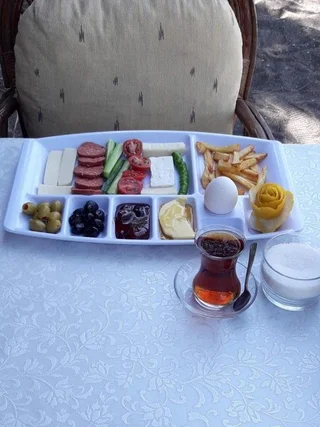 Датча: Evrim Beach Pansiyon Restaurant