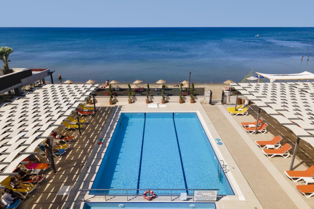 Эдремит: Hattuşa Vacation Beach Hotel
