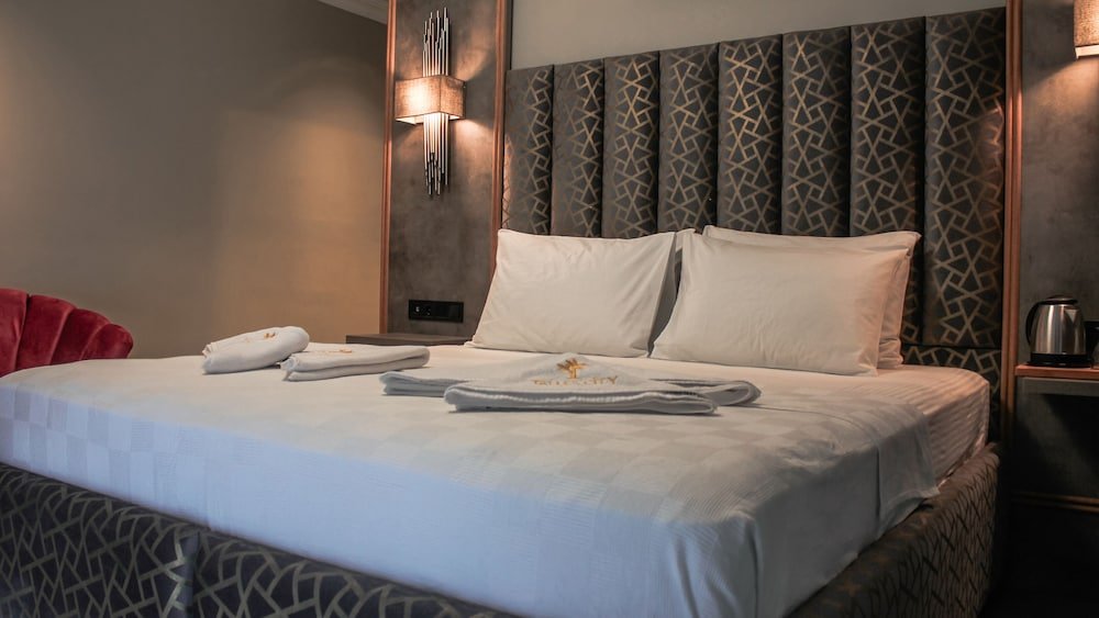 Измир: Talles City Hotel
