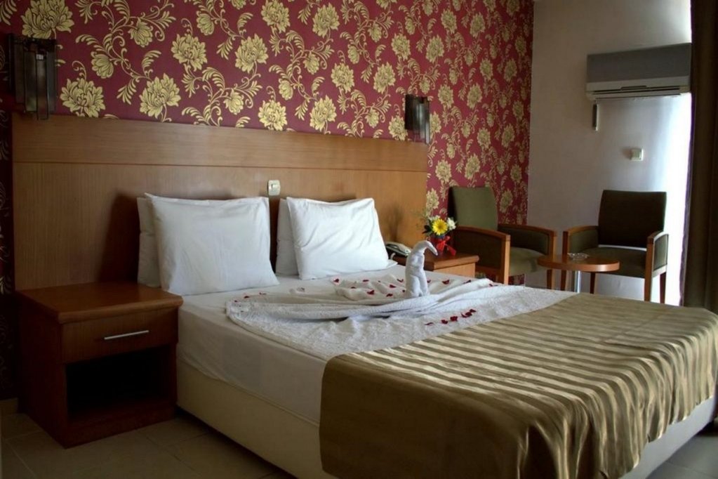 Кушадасы: Hotel Roxx Royal