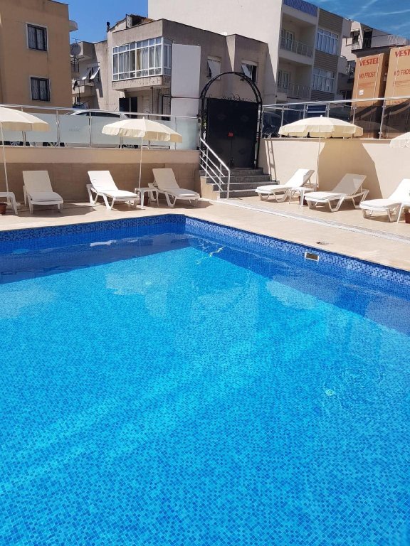 Кушадасы: Hotel Roxx Royal