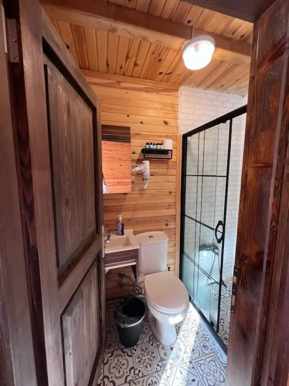 Кешан: family motel bungalov