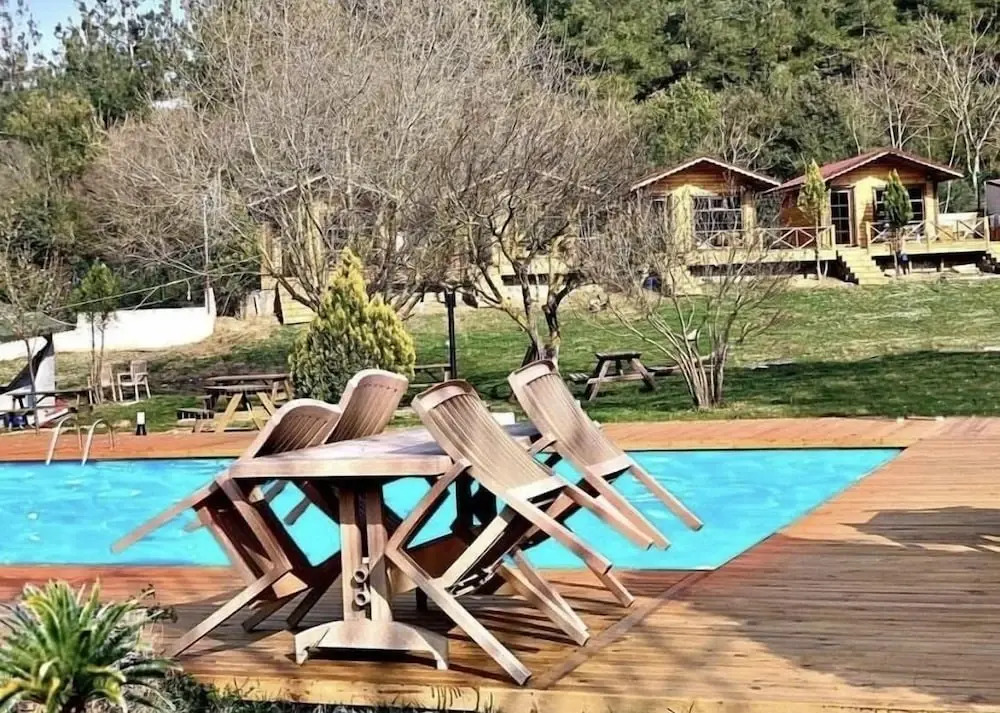 Кешан: family motel bungalov