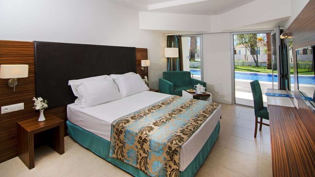 Согучак: Palm Wings Beach Resort & Spa Kusadasi- All Inclusive