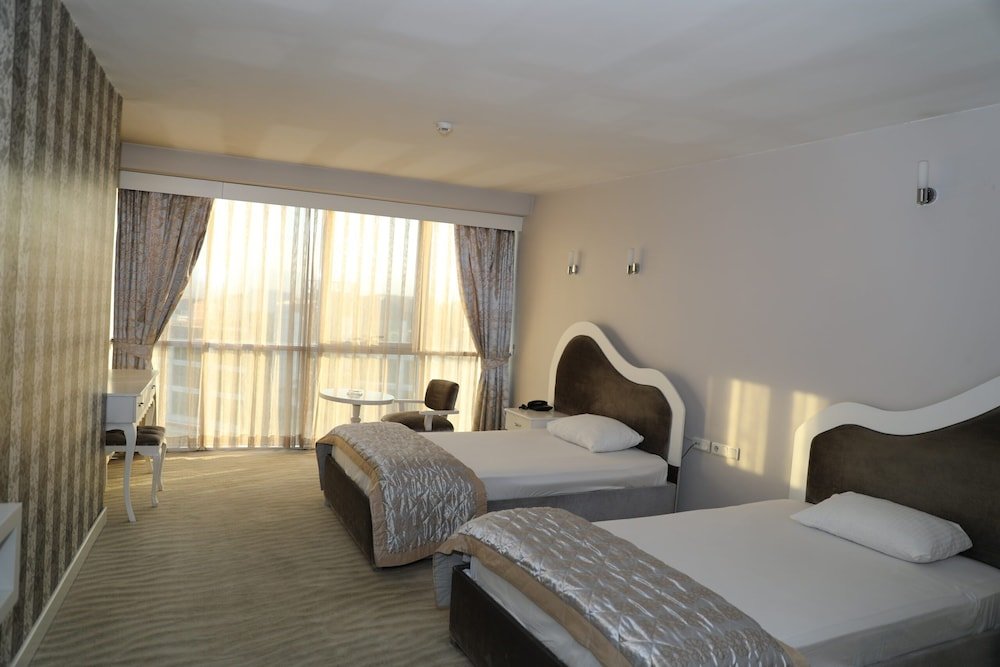 Мерзифон: Hotel Valiente