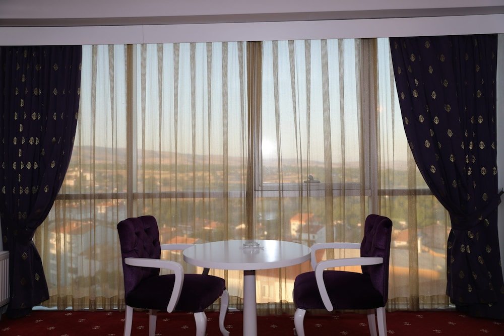 Мерзифон: Hotel Valiente