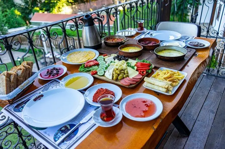 Сакарья: Hacirifatlarkonagi