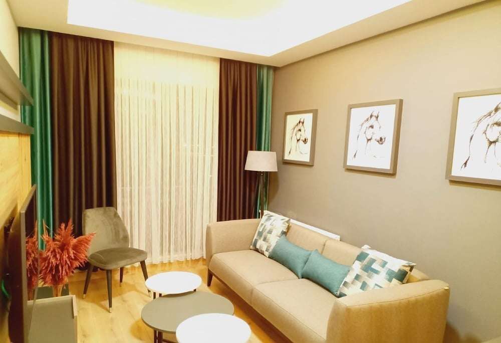 Сарыкамыш: Dinamik Otel