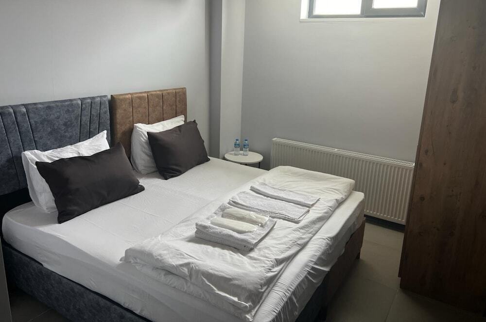 Сарыкамыш: Dinamik Otel