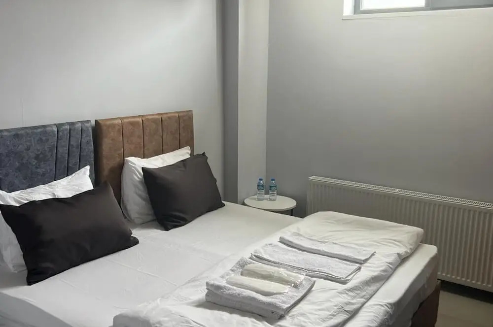 Сарыкамыш: Dinamik Otel