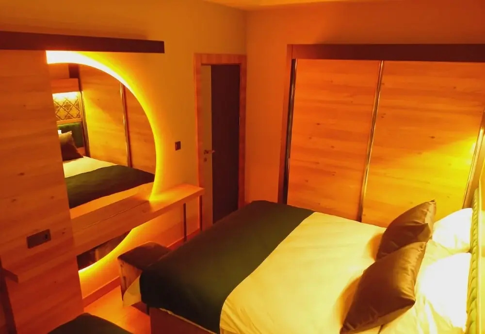 Сарыкамыш: Dinamik Otel