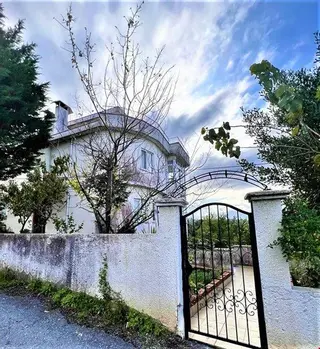 Сайл: Esen Villa