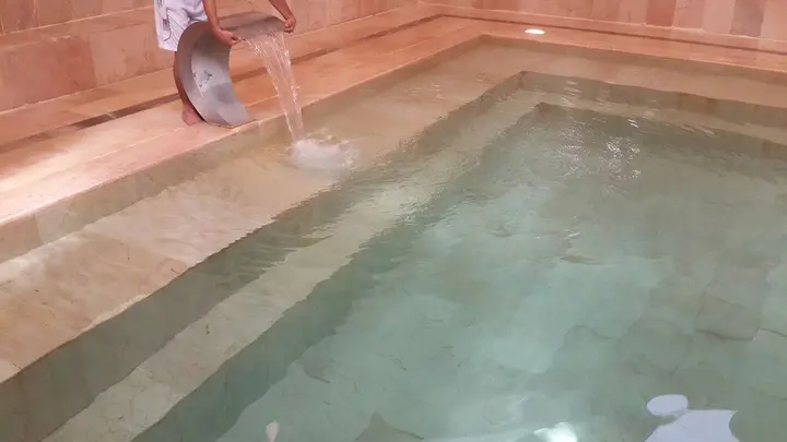 Шанлыурфа: Karaali Kpalicalari Ve Otel Tesisleri