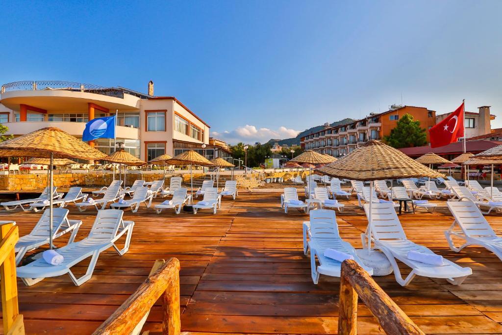 Кучуккую: Club Hotel Gültur
