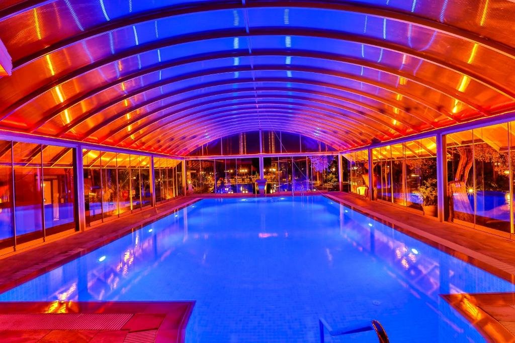 Кучуккую: Club Hotel Gültur