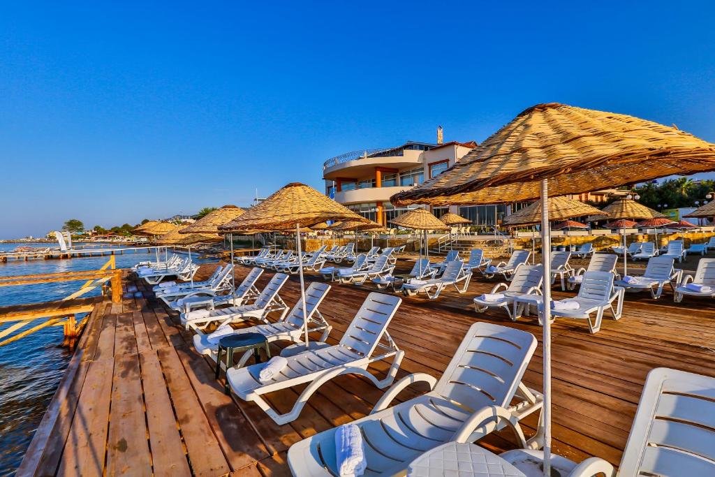 Кучуккую: Club Hotel Gültur