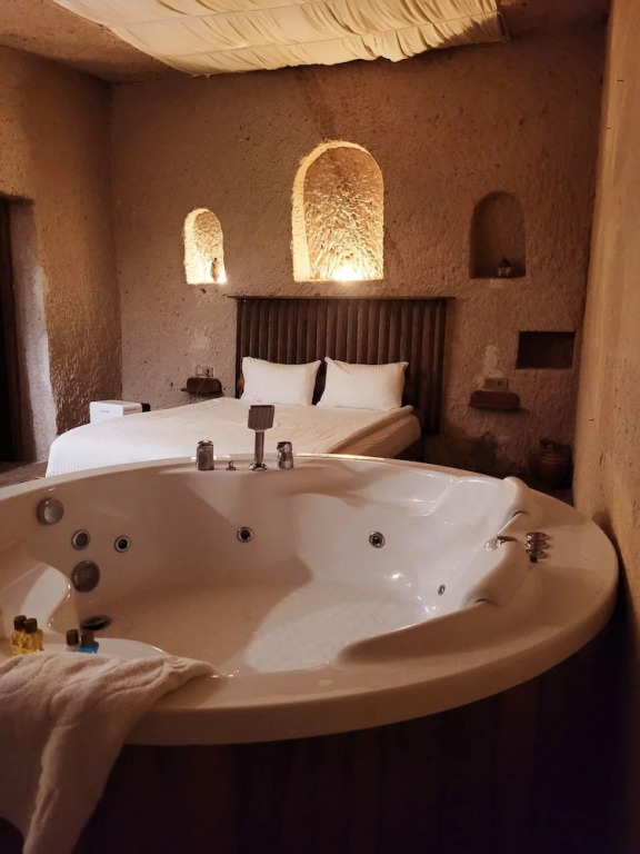 Учисар: Grand Uchisar Hotel