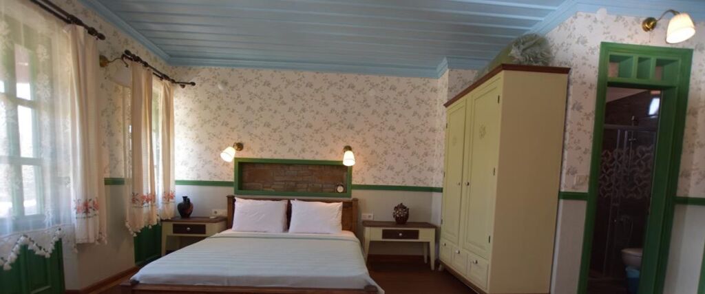 Зейтинликой: Gökçeada Yeşilev Butik Otel