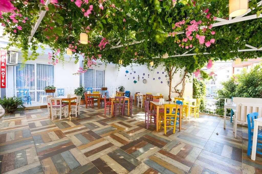 Датча: Bora Hotel
