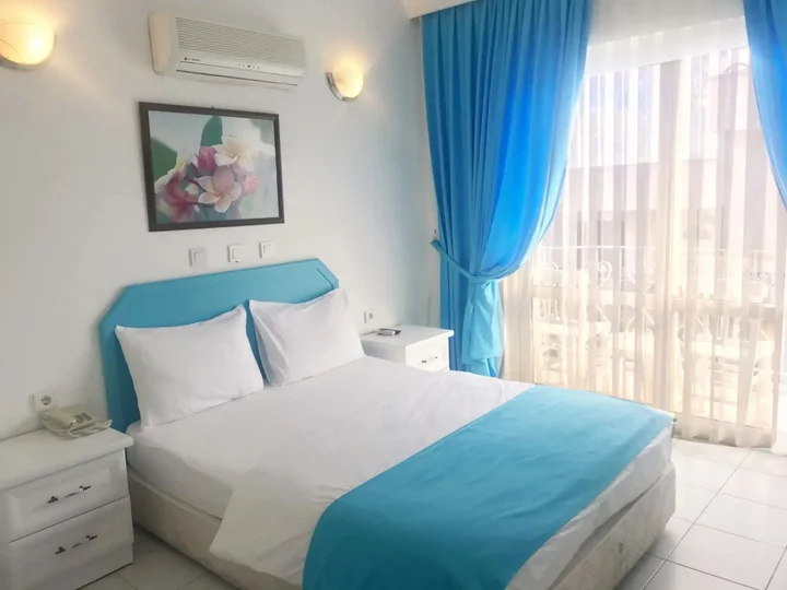 Датча: Bora Hotel
