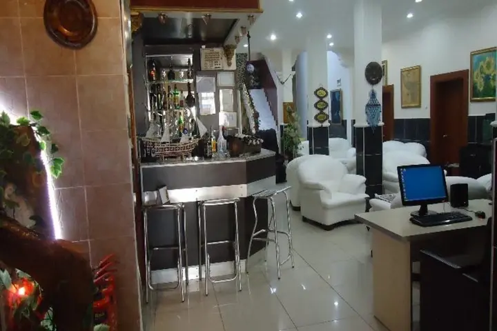 Измир: Vatan Hotel
