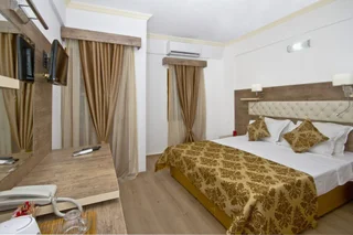 Битез: Manuela Hotel