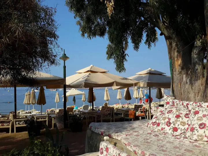 Битез: Manuela Hotel