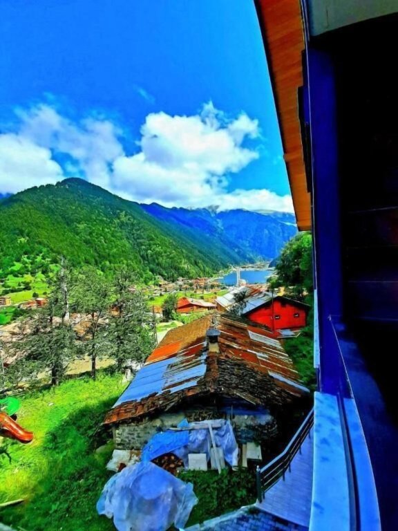 Узунгёль: Uzungöl Liva Teras