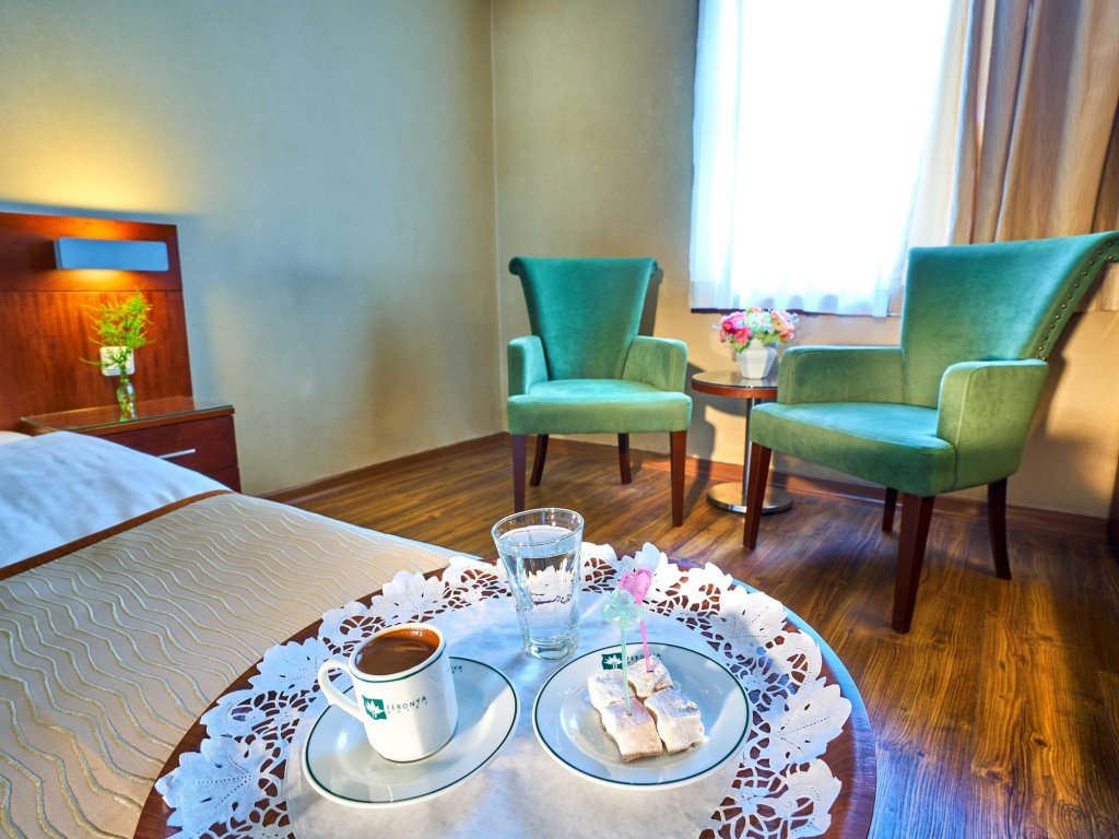 Стамбул: Feronya Hotel