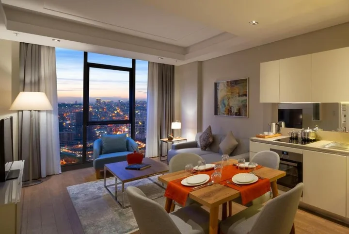 Бююкчекмедже: Movenpick Living Istanbul West