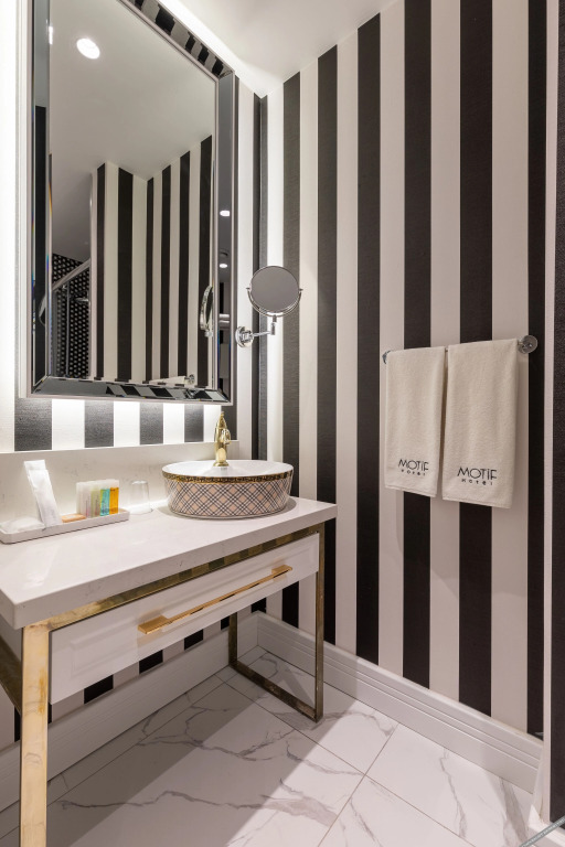 Чешме: Motif Hotel