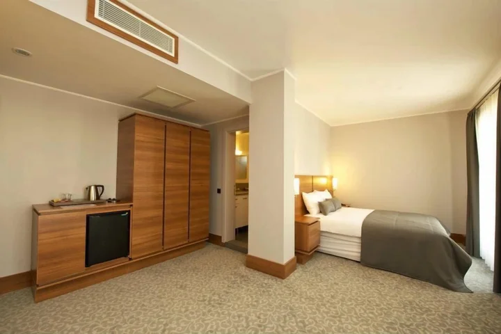 Синоп: Hotel 117
