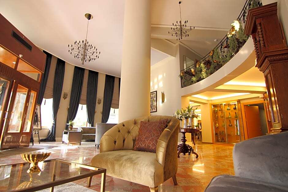 Измир: Atlas Hotel Izmir