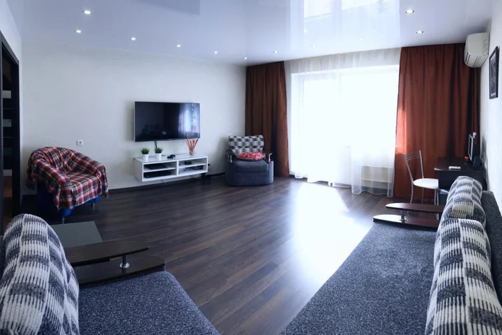 Красноярск: Apartment at Vzletnaya 24