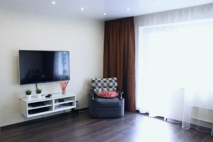Красноярск: Apartment at Vzletnaya 24