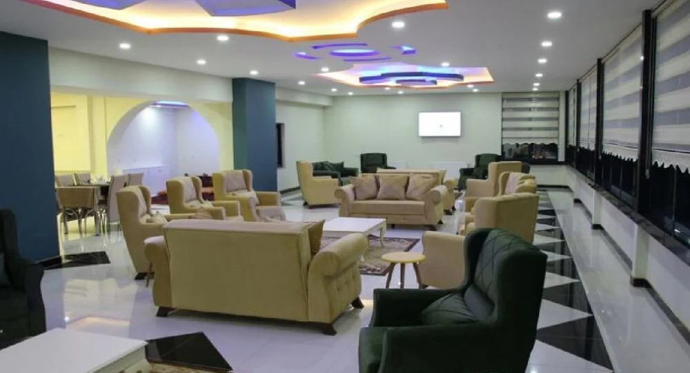 Малатия: Mentalite Hotel