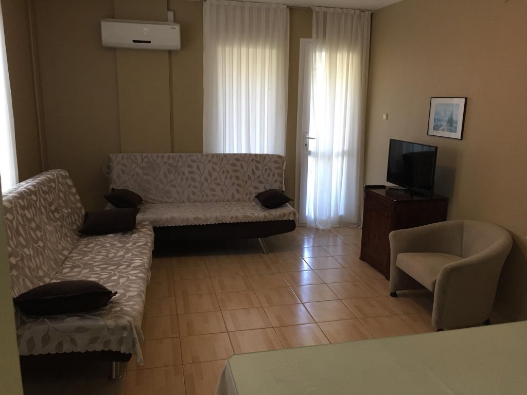 Чешме: Cicek Apart Hotel