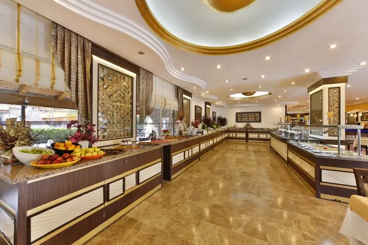 Аланья: Kleopatra Ada Beach Hotel