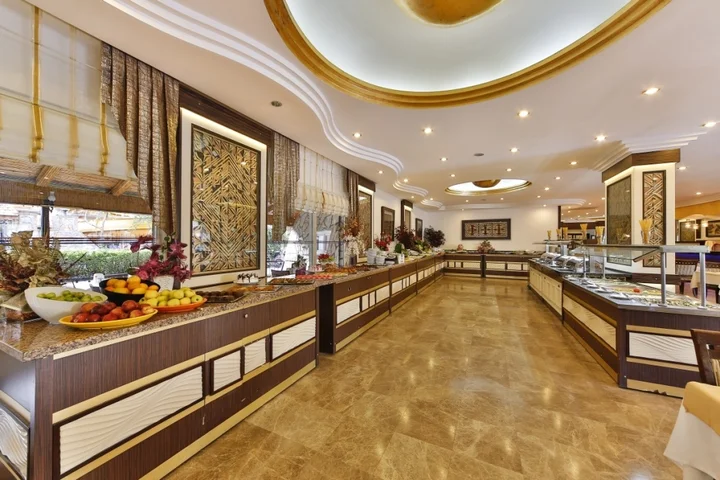 Аланья: Kleopatra Ada Beach Hotel